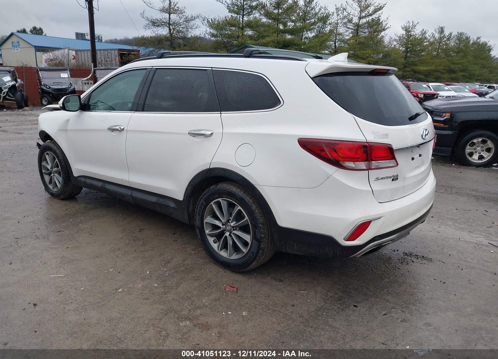 2019 HYUNDAI SANTA FE XL SE VIN: KM8SMDHF5KU301335