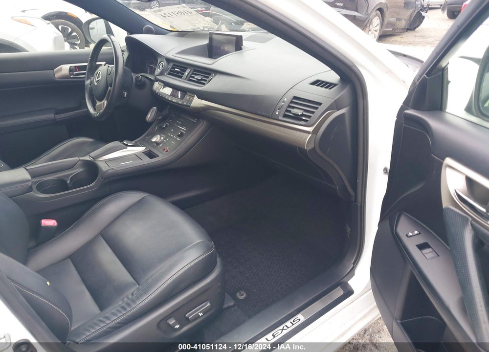 2014 LEXUS CT 200H VIN: JTHKD5BH1E2195761