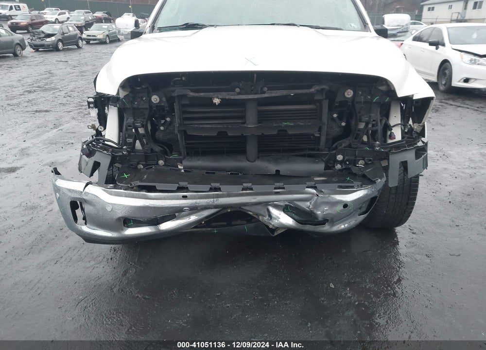 2018 RAM 1500 LAIE  4X4 5'7 BOX VIN: 1C6RR7NM1JS237059