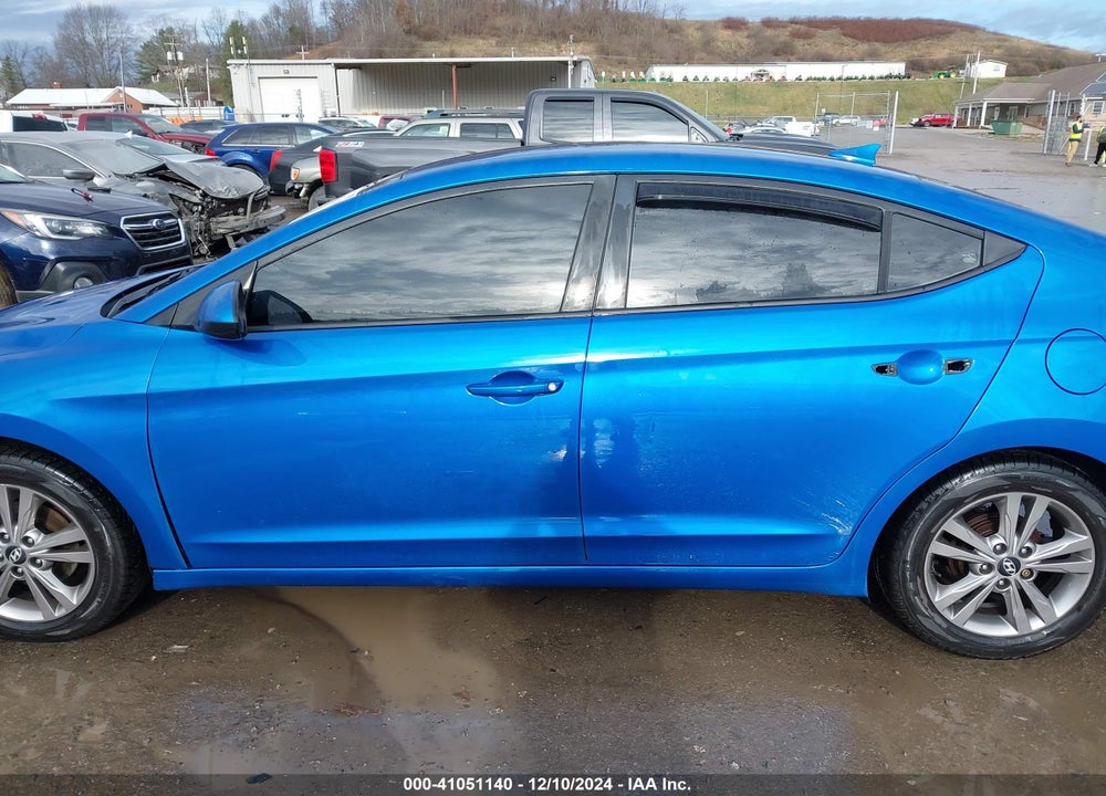 2017 HYUNDAI ELANTRA SE VIN: KMHD84LF6HU060656