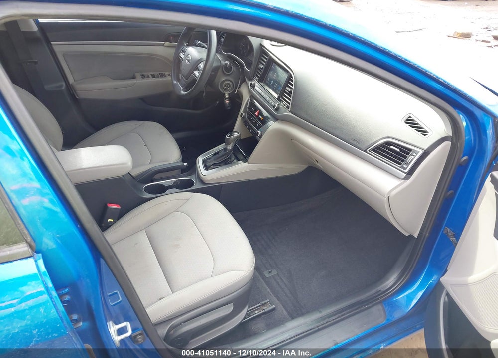 2017 HYUNDAI ELANTRA SE VIN: KMHD84LF6HU060656