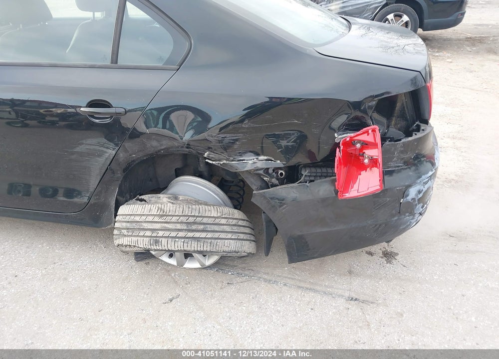 2012 VOLKSWAGEN JETTA 2.5L SE VIN: 3VWDP7AJ7CM311968