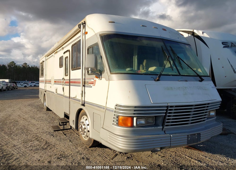 1994 NEWMAR KOUNTRY STAR VIN: 4S7MT9K08RC012899