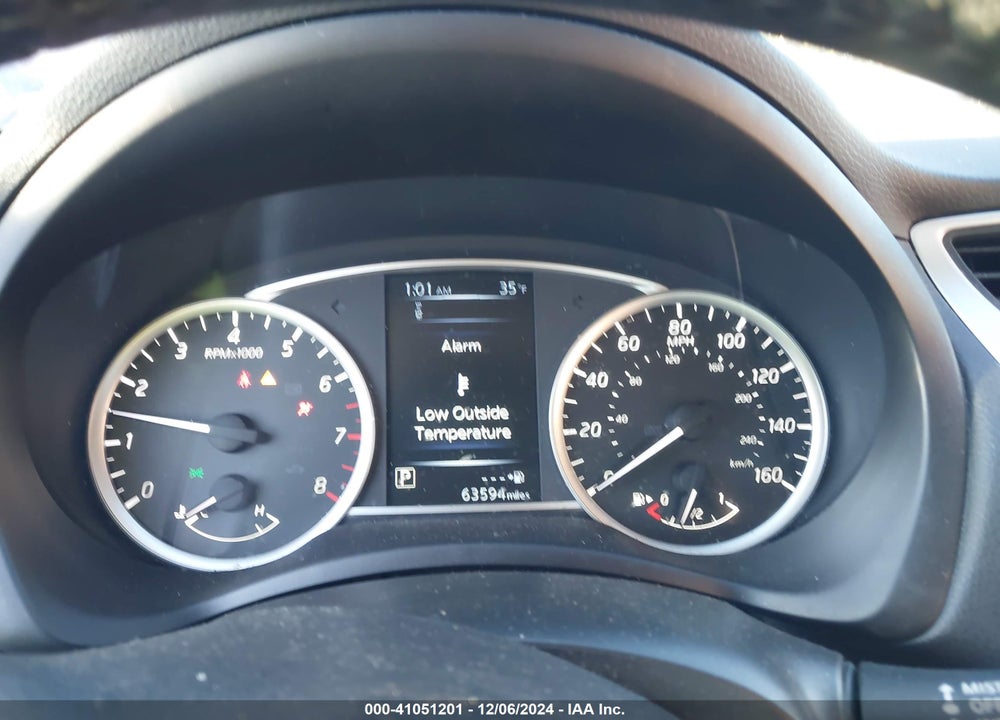 2018 NISSAN SENTRA VIN: 3N1AB7AP3JY307868