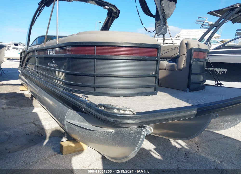 2020 BENNINGTON OTHER VIN: ETWC6353F920