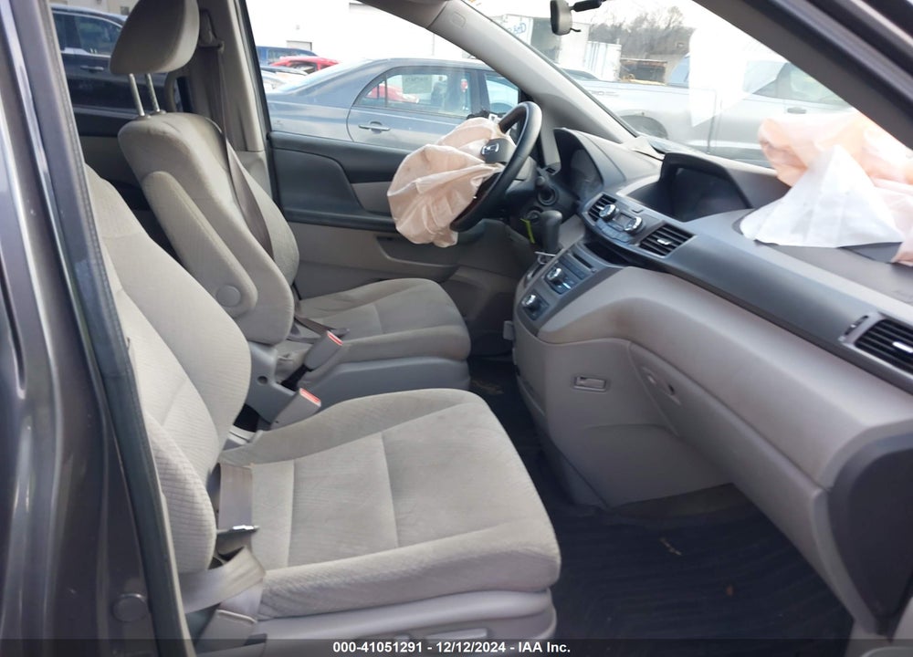 2015 HONDA ODYSSEY LX VIN: 5FNRL5H24FB115924