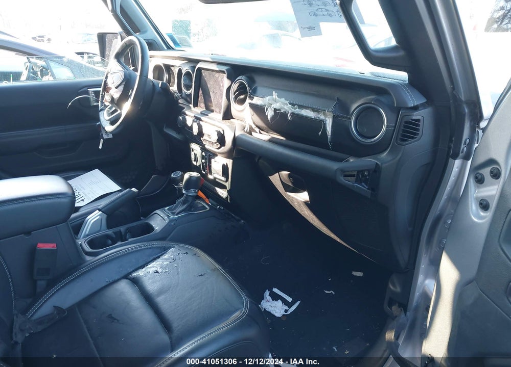 2020 JEEP WRANGLER UNLIMITED SAHARA 4X4 VIN: 1C4HJXEGXLW193547