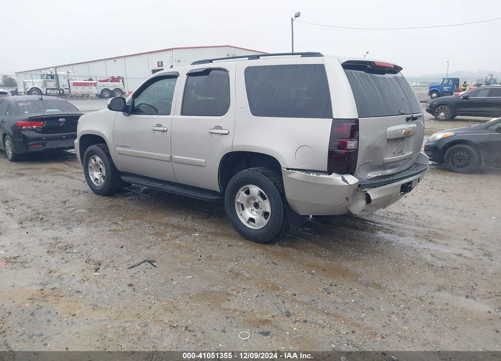2007 CHEVROLET TAHOE LT VIN: 1GNFC13J57J313648