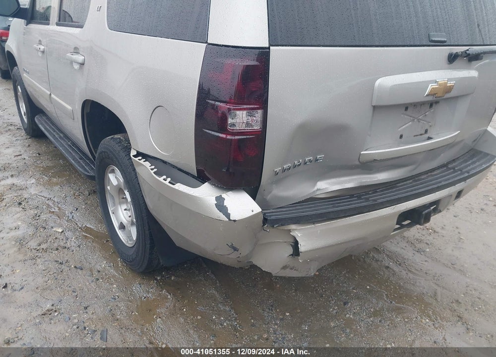 2007 CHEVROLET TAHOE LT VIN: 1GNFC13J57J313648