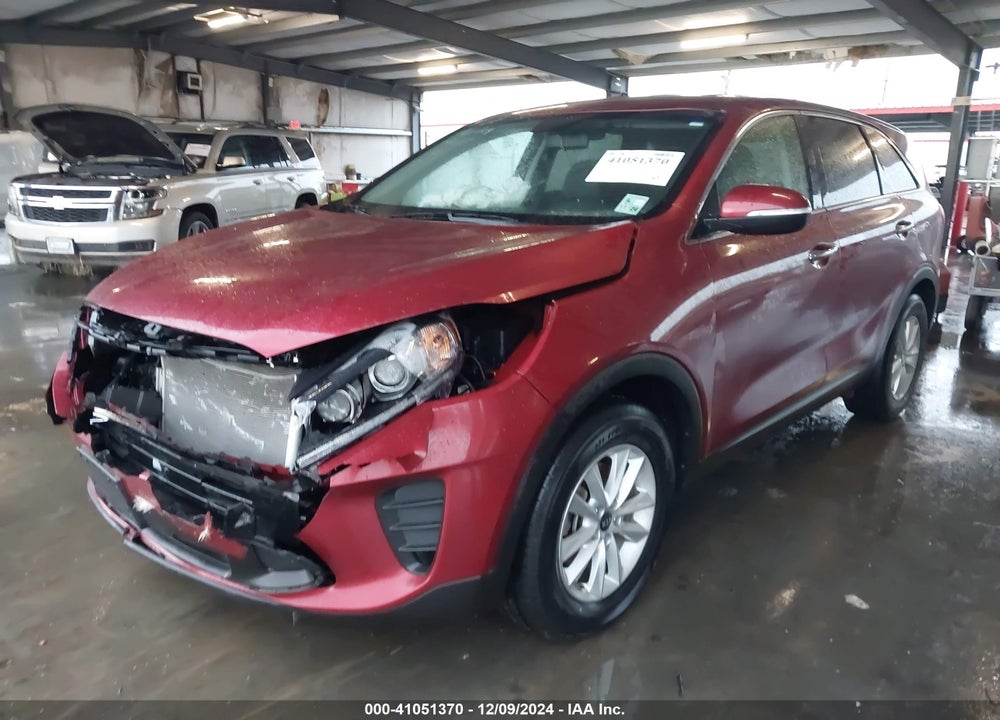 2019 KIA SORENTO 2.4L LX VIN: 5XYPG4A38KG523757