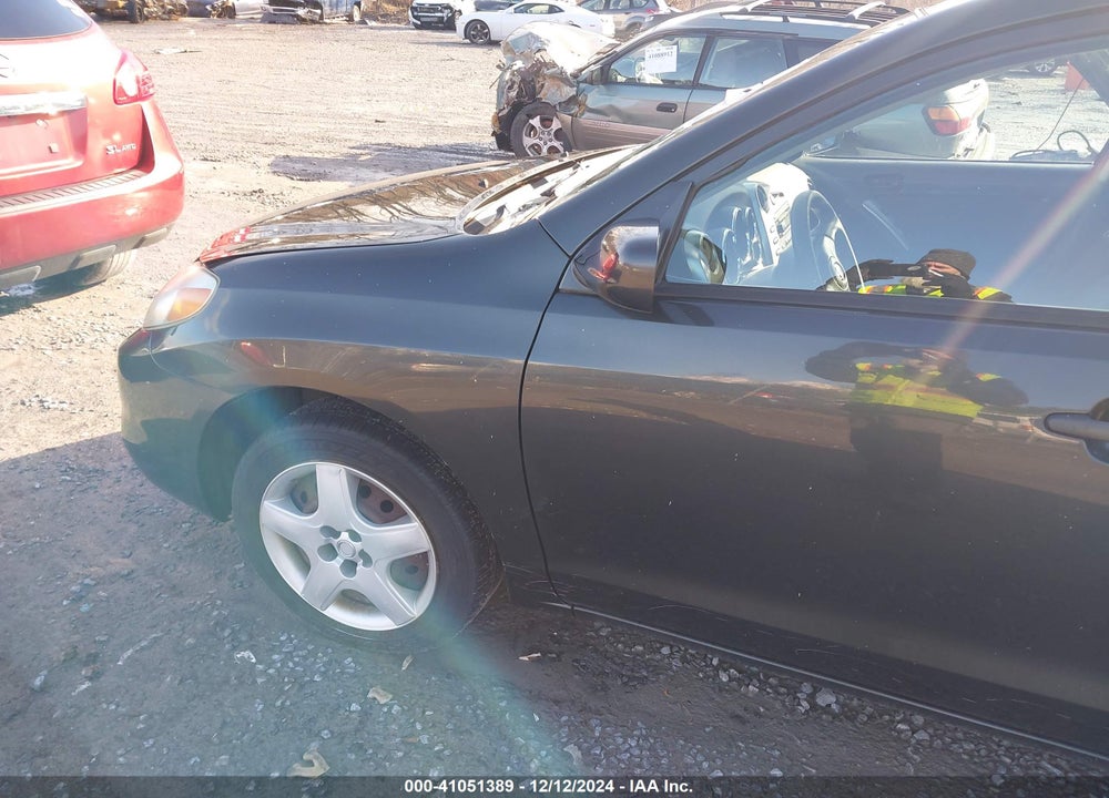 2005 TOYOTA MATRIX VIN: 2T1KR32E05C370404