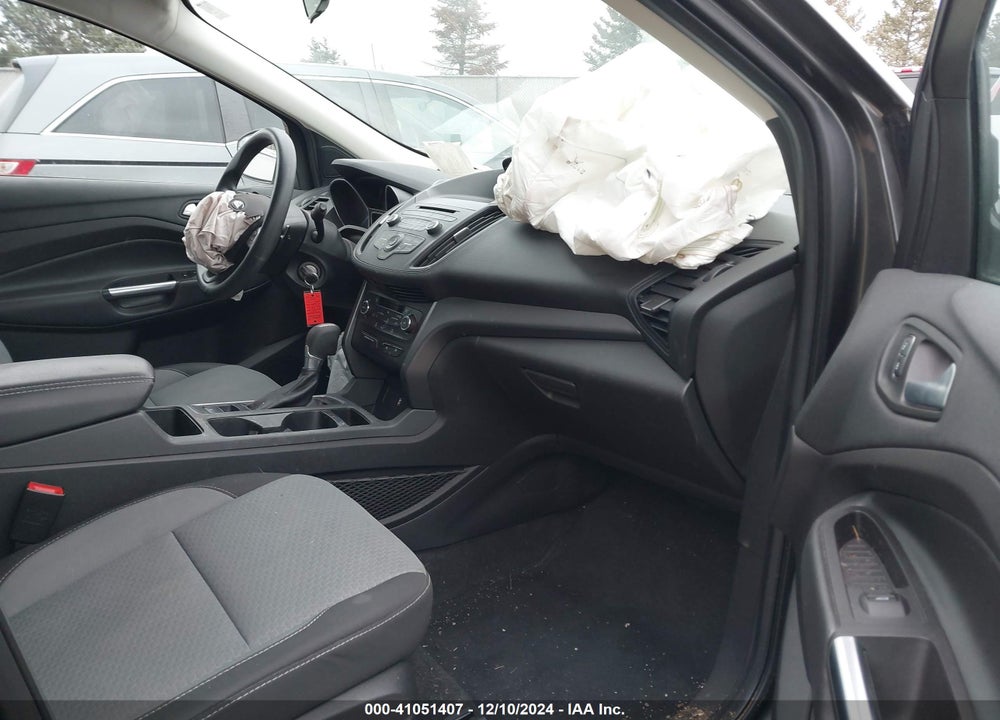 2017 FORD ESCAPE SE VIN: 1FMCU9GD8HUE75894
