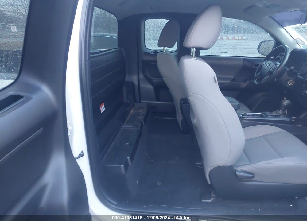 2018 TOYOTA TACOMA SR VIN: 5TFRX5GN7JX110876