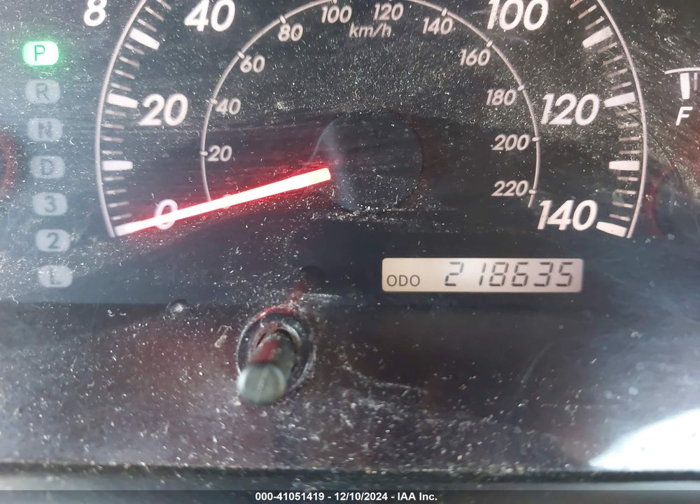 2005 TOYOTA CAMRY XLE V6 VIN: 4T1BF32K55U596662