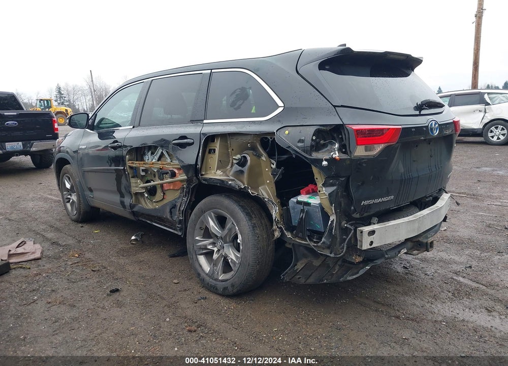 2017 TOYOTA HIGHLANDER HYBRID LIMITED PLATINUM VIN: 5TDDGRFH3HS029984