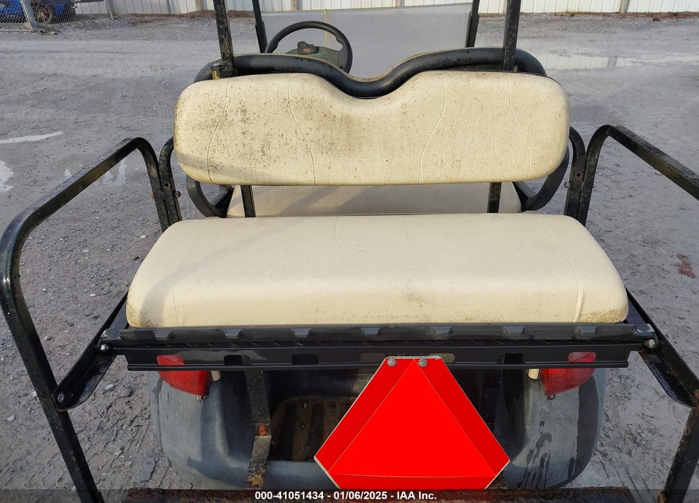 2015 CLUB CAR GOLF CART VIN: JE1543600180