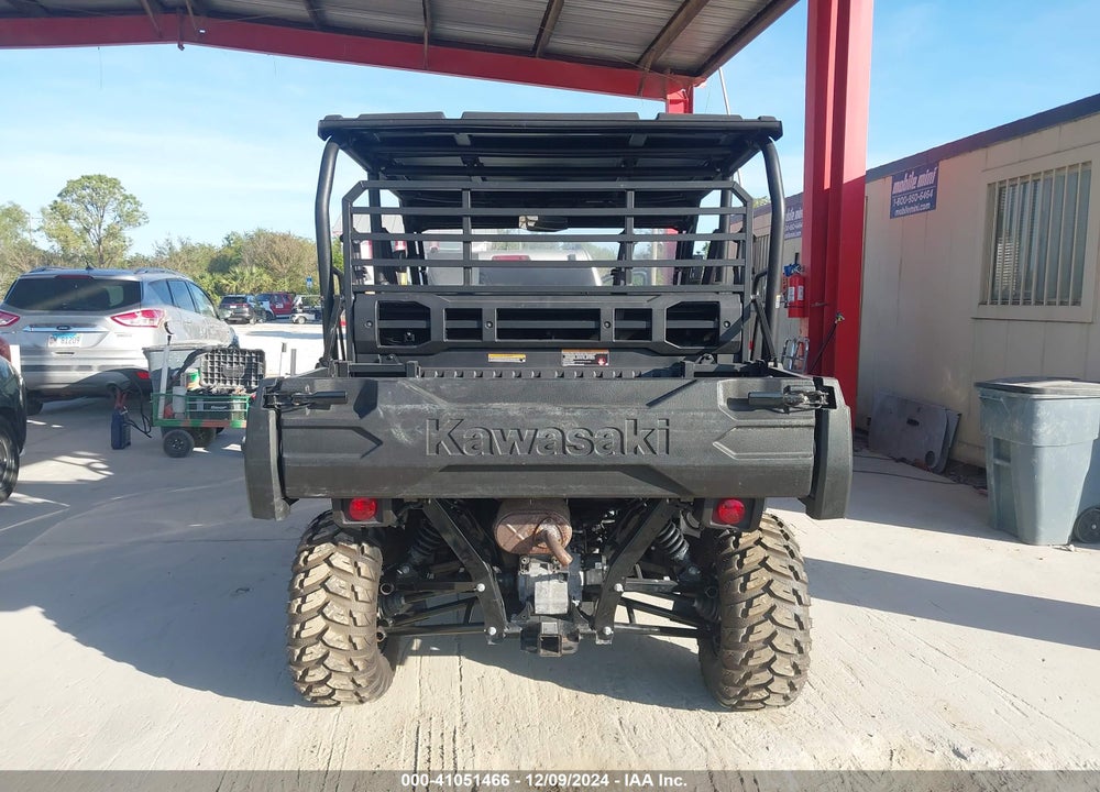 2023 KAWASAKI KAT820 B VIN: JKBATSB18PB502725