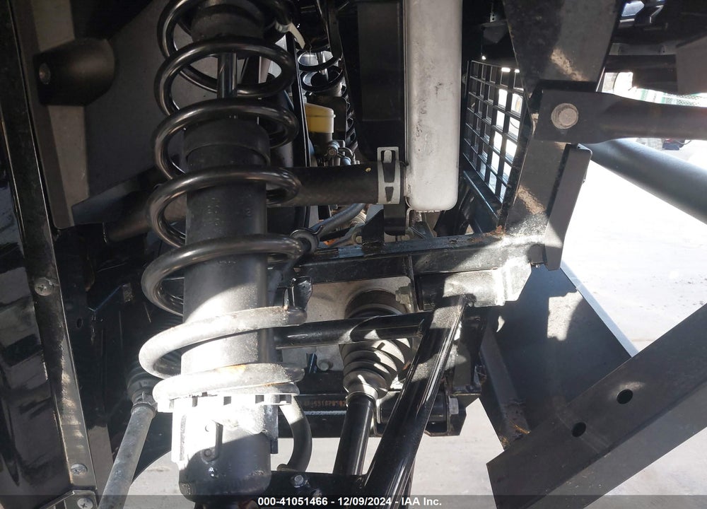 2023 KAWASAKI KAT820 B VIN: JKBATSB18PB502725