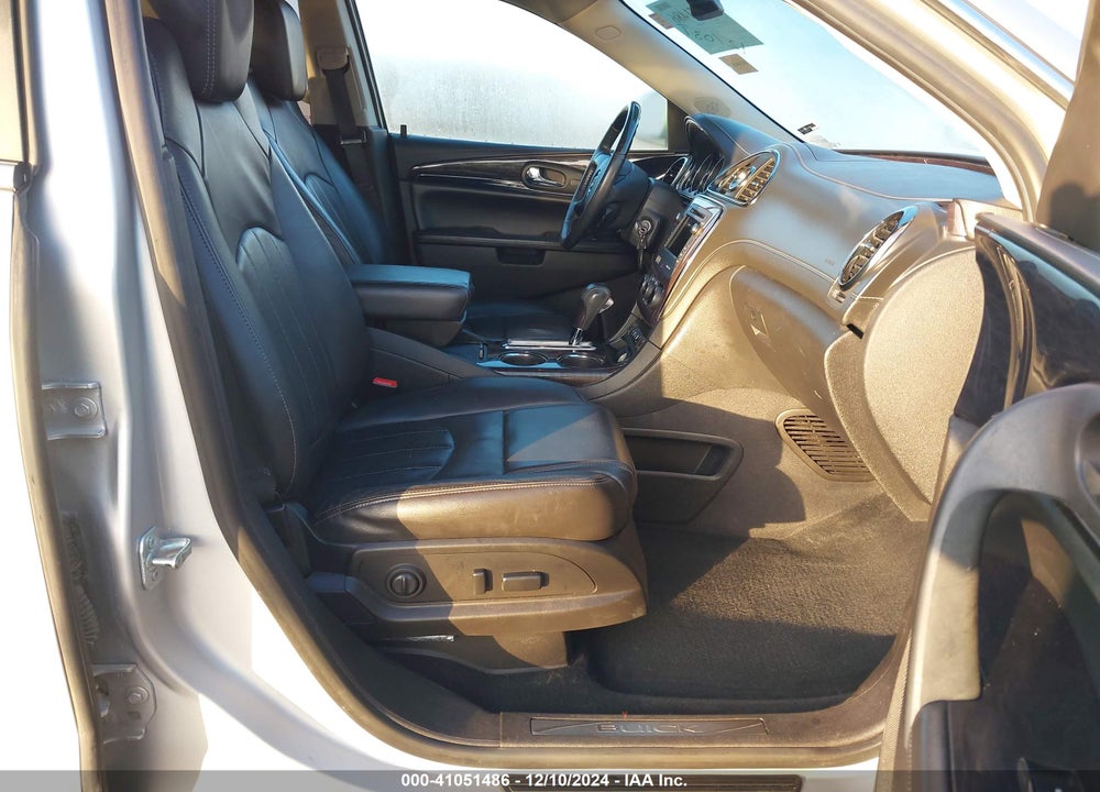 2016 BUICK ENCLAVE LEATHER VIN: 5GAKVBKD7GJ270595