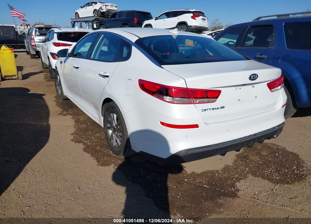 2020 KIA OPTIMA LX VIN: 5XXGT4L35LG429351