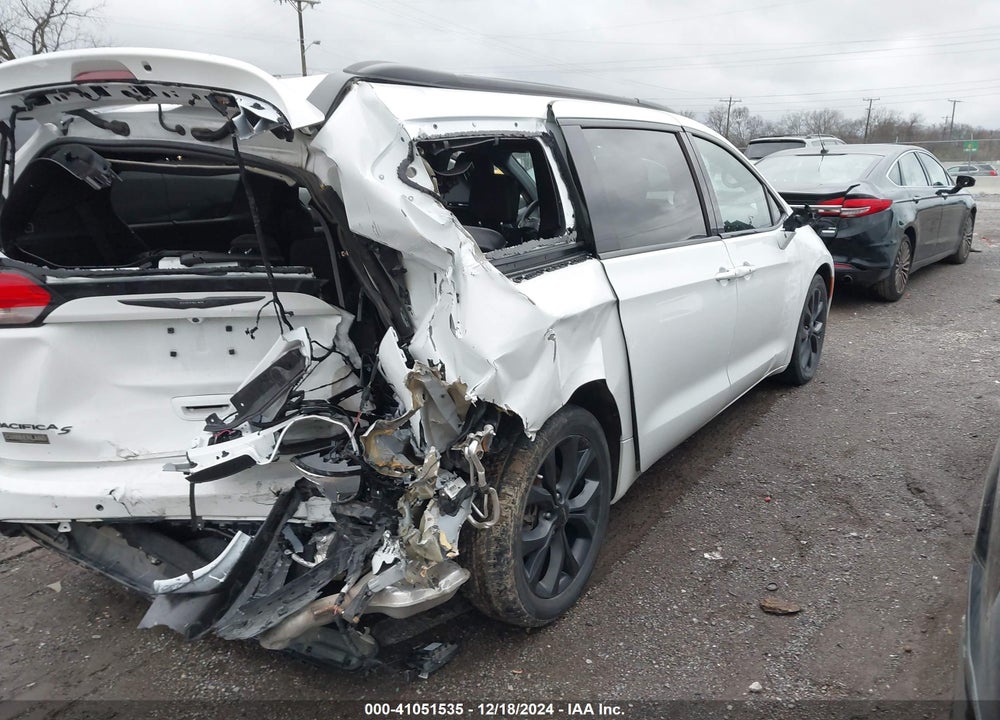 2020 CHRYSLER PACIFICA TOURING L PLUS VIN: 2C4RC1EG7LR286935