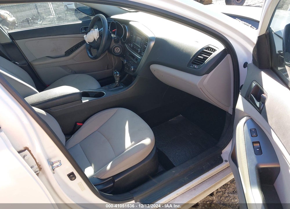2014 KIA OPTIMA LX VIN: KNAGM4A70E5499752