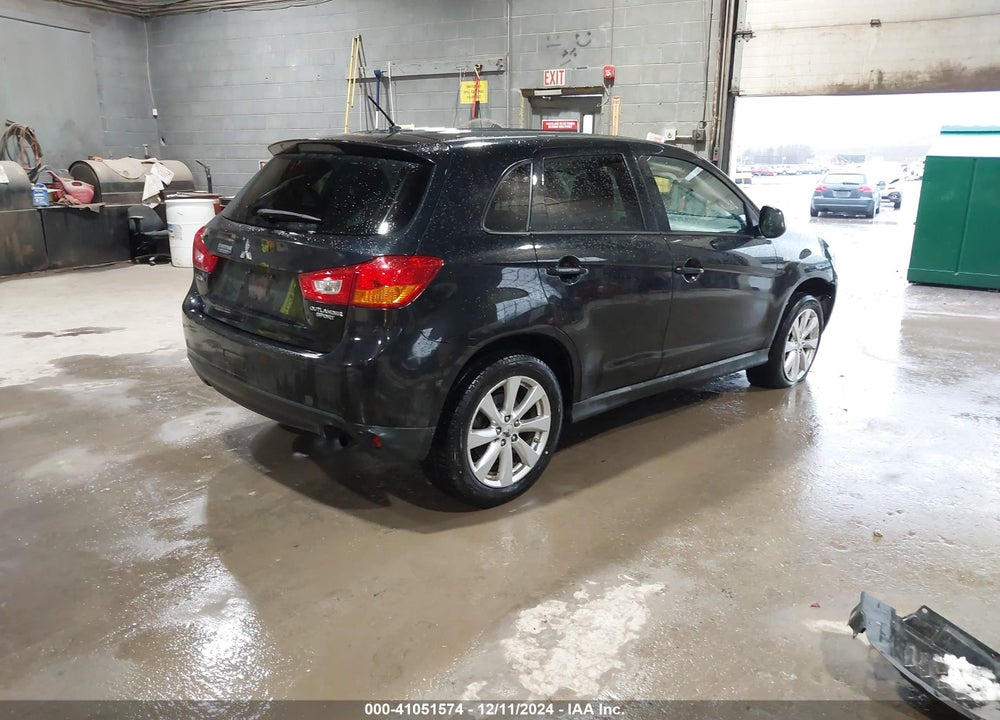 2015 MITSUBISHI OUTLANDER SPORT ES VIN: 4A4AR3AU6FE040732