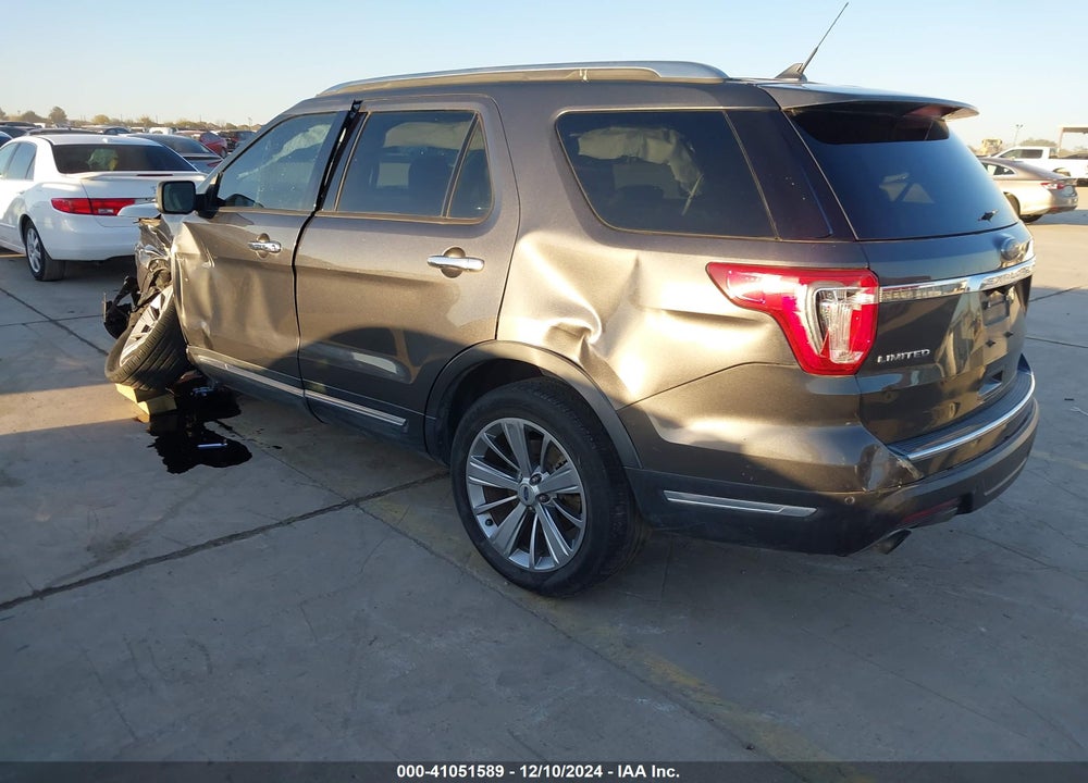 2018 FORD EXPLORER LIMITED VIN: 1FM5K7FH3JGB64742