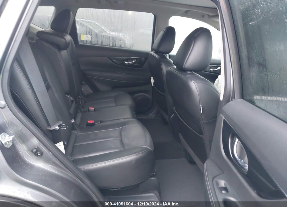 2017 NISSAN ROGUE SL VIN: 5N1AT2MV1HC858502
