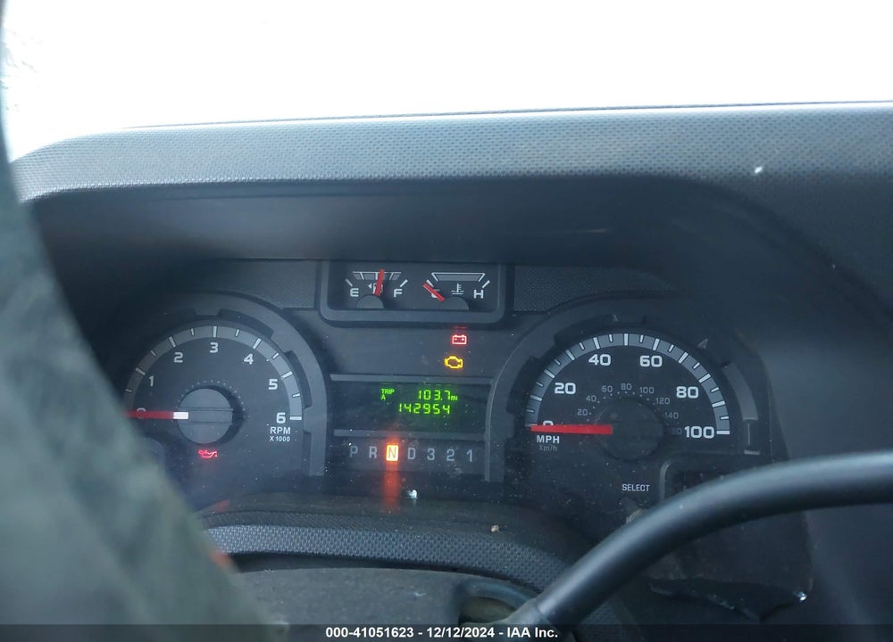 2013 FORD E-350 CUTAWAY VIN: 1FDWE3FL6DDA75276