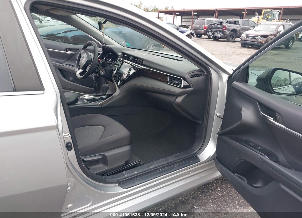 2020 TOYOTA CAMRY LE VIN: 4T1C11AK8LU338898