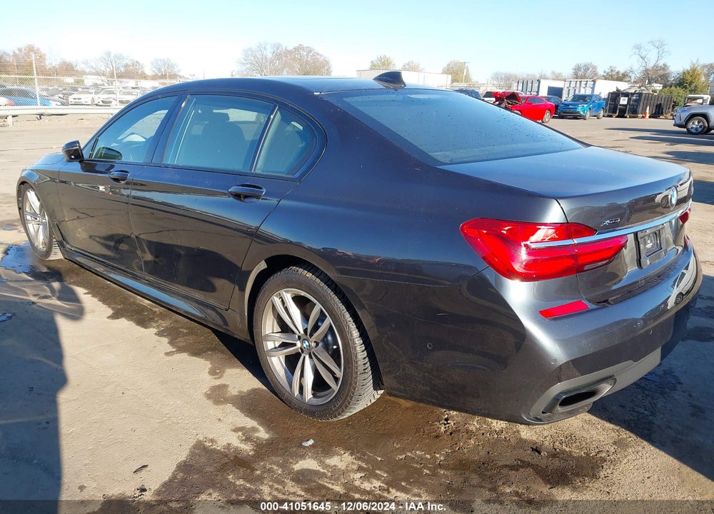 2016 BMW 750I VIN: WBA7F2C58GG418210