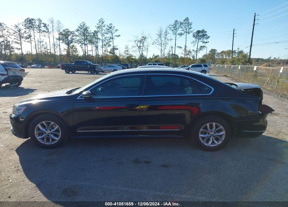 2016 VOLKSWAGEN PASSAT 1.8T S VIN: 1VWAT7A33GC008080