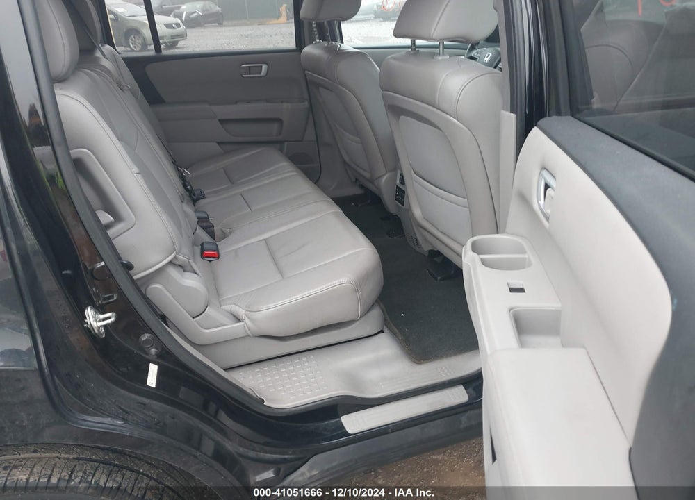 2015 HONDA PILOT EX-L VIN: 5FNYF4H68FB007841