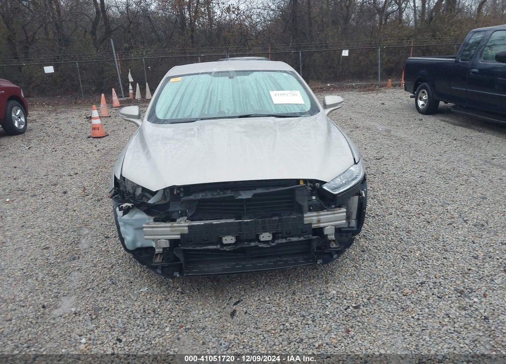 2015 FORD FUSION SE VIN: 3FA6P0H72FR277142