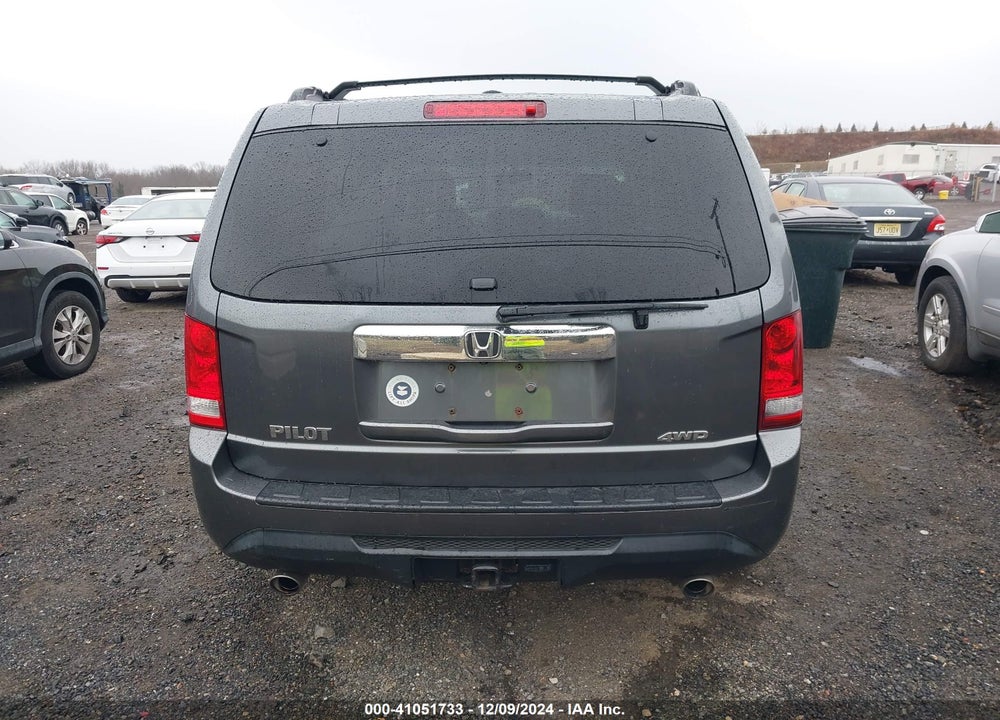 2013 HONDA PILOT EX-L VIN: 5FNYF4H53DB056627
