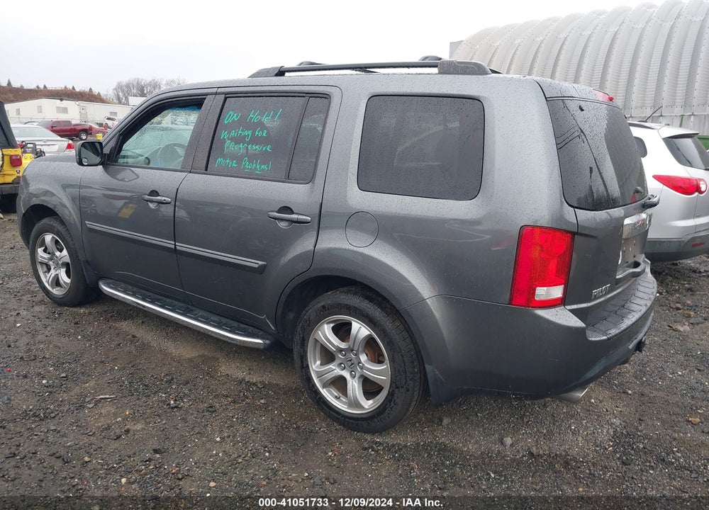 2013 HONDA PILOT EX-L VIN: 5FNYF4H53DB056627