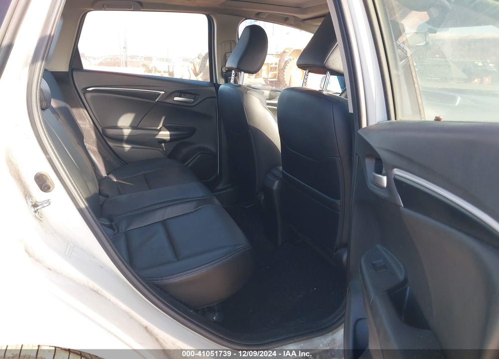 2017 HONDA FIT EX-L VIN: JHMGK5H94HS015642