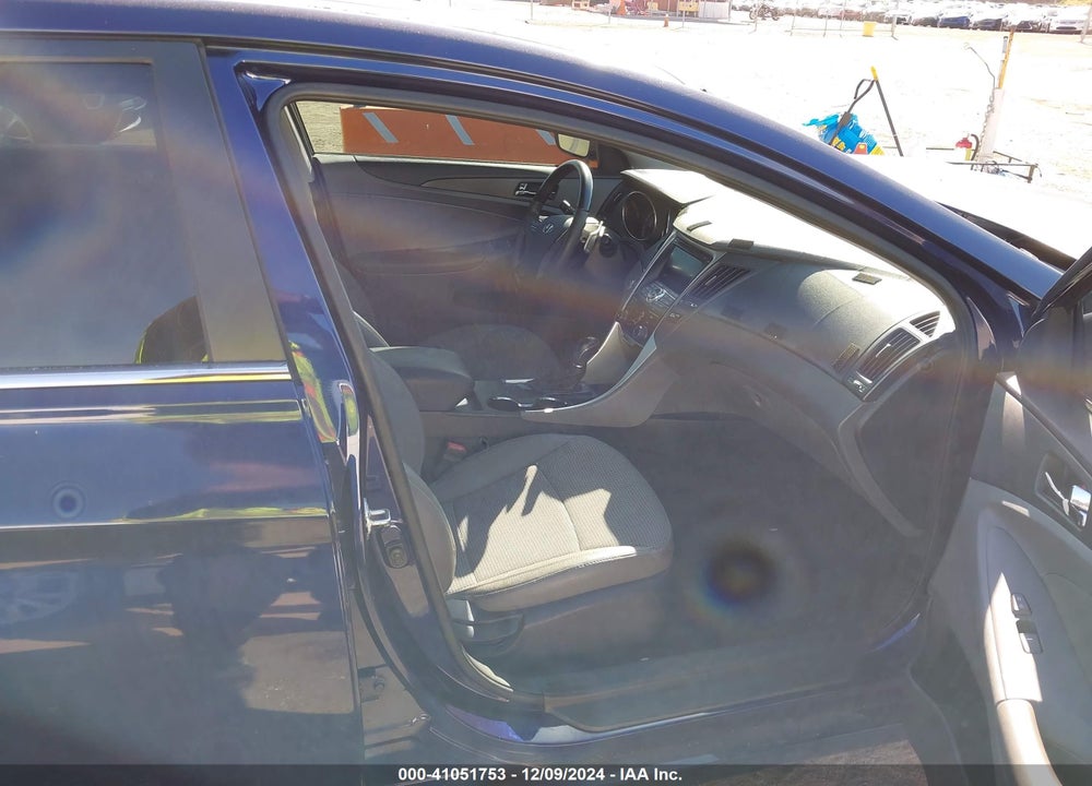 2012 HYUNDAI SONATA SE VIN: 5NPEC4AC4CH404469