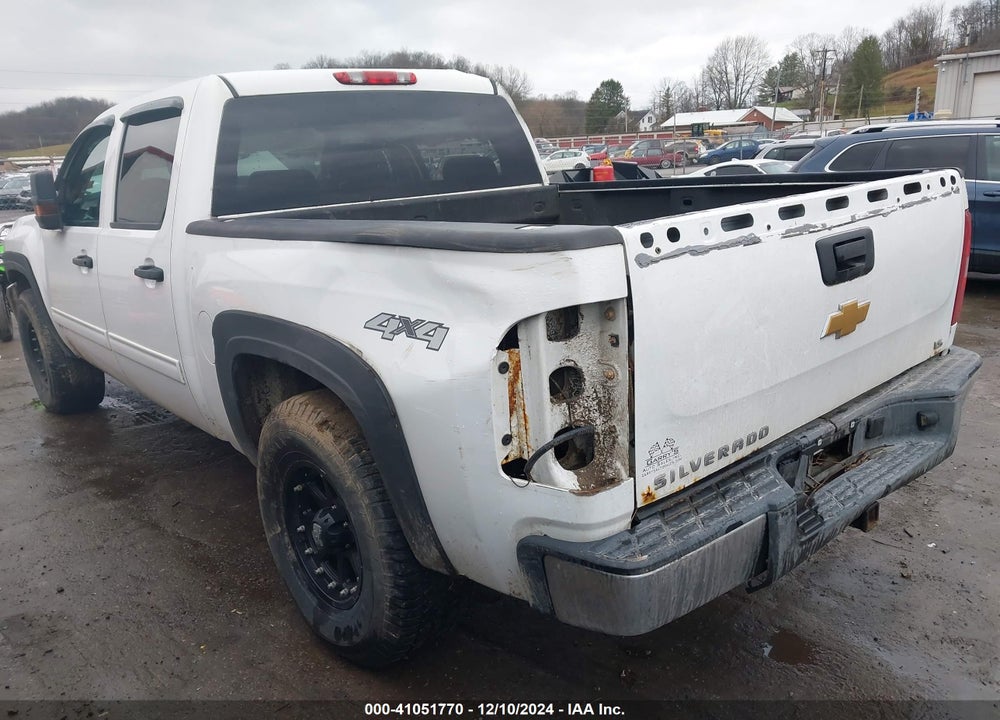 2013 CHEVROLET SILVERADO 1500 LS VIN: 3GCPKREA6DG225023
