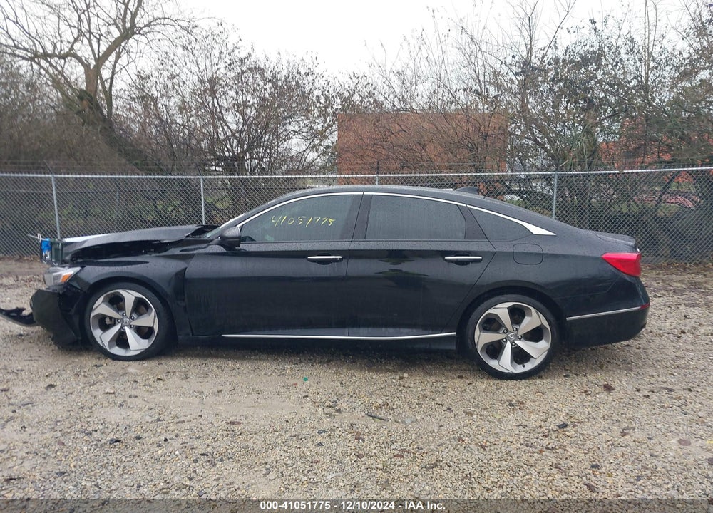 2018 HONDA ACCORD TOURING VIN: 1HGCV1F93JA026275