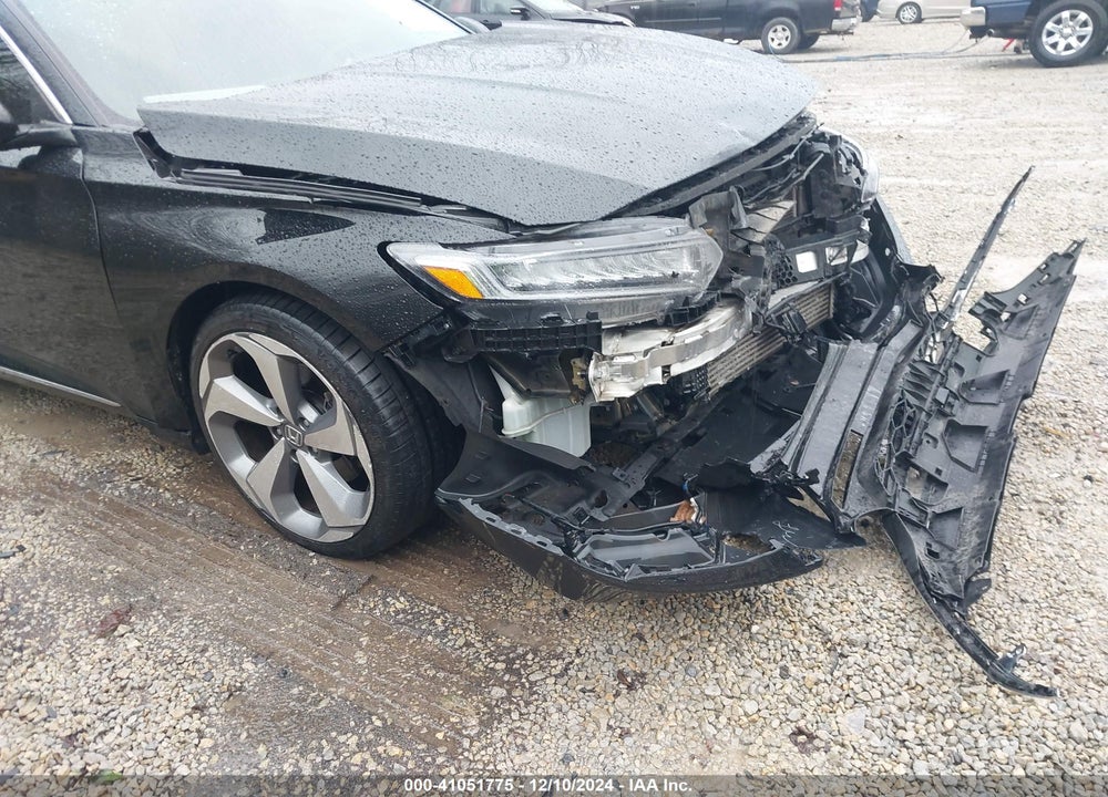 2018 HONDA ACCORD TOURING VIN: 1HGCV1F93JA026275