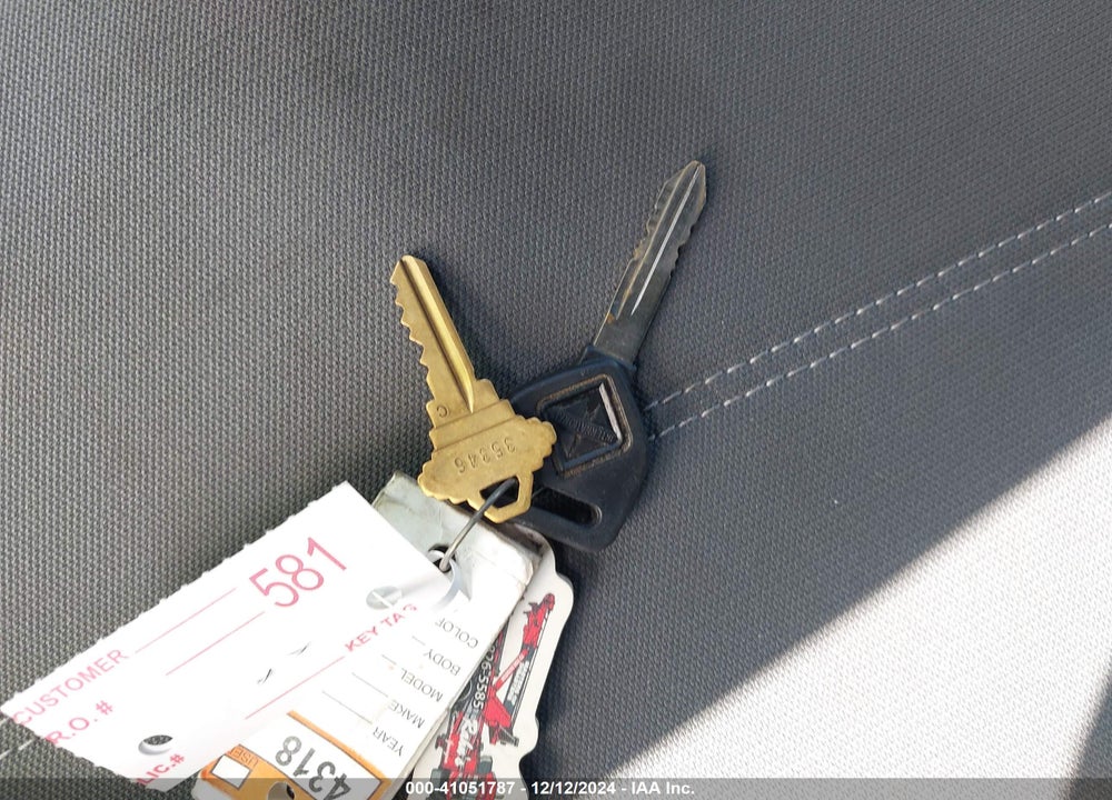 2019 INTERNATIONAL LT VIN: 3HSDZAPR4KN610275