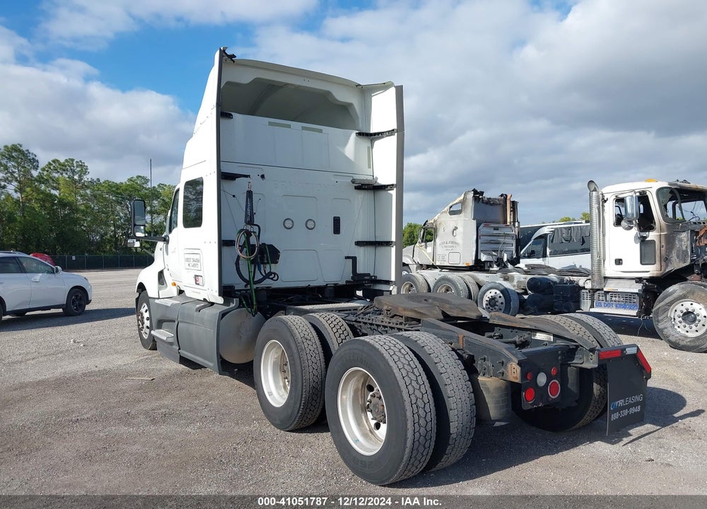 2019 INTERNATIONAL LT VIN: 3HSDZAPR4KN610275