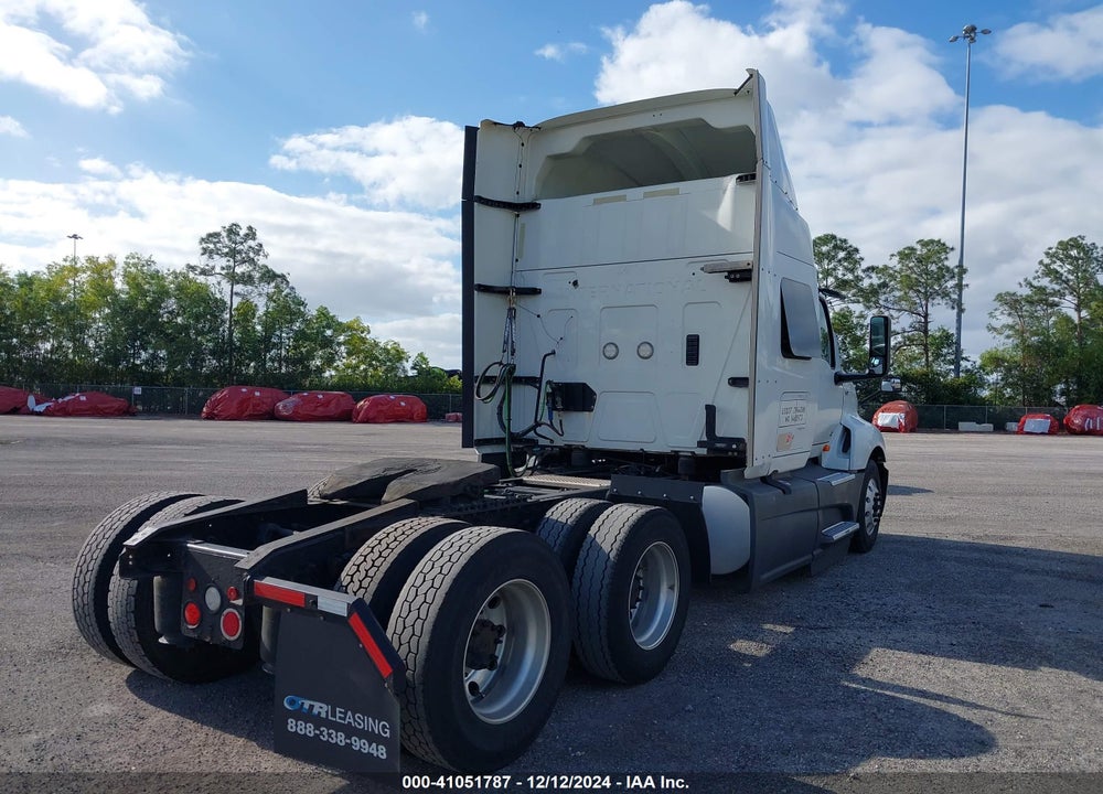2019 INTERNATIONAL LT VIN: 3HSDZAPR4KN610275