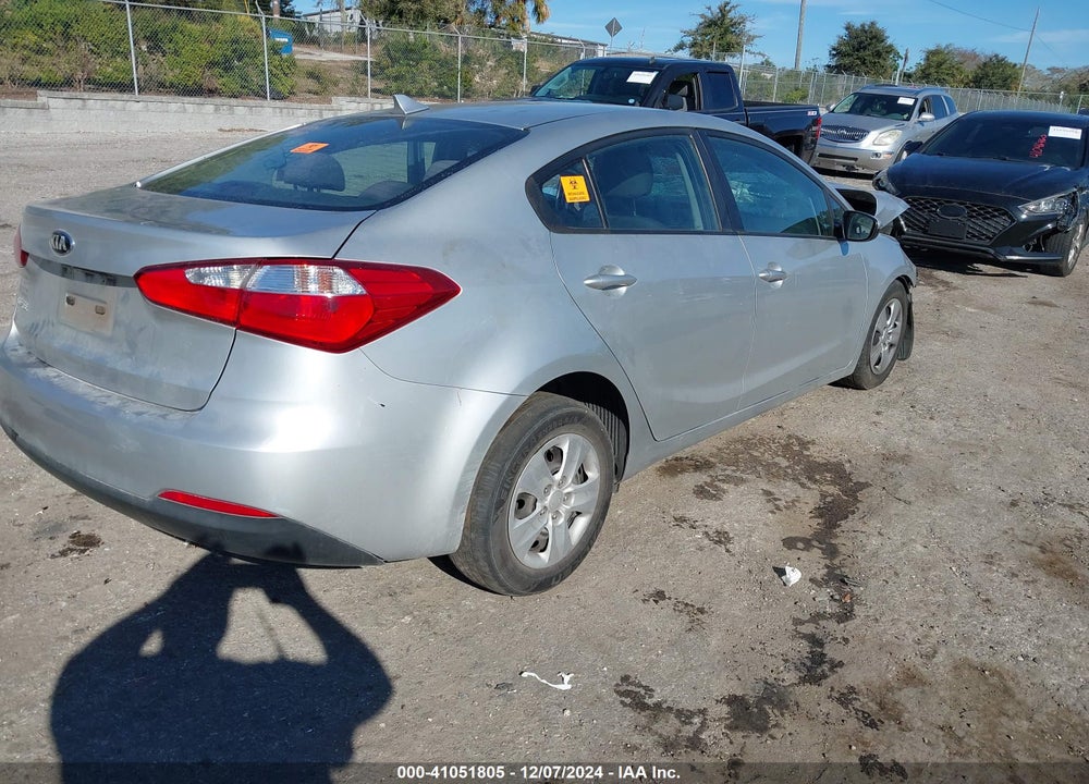 2015 KIA FORTE VIN: KNAFX4A69F5313539