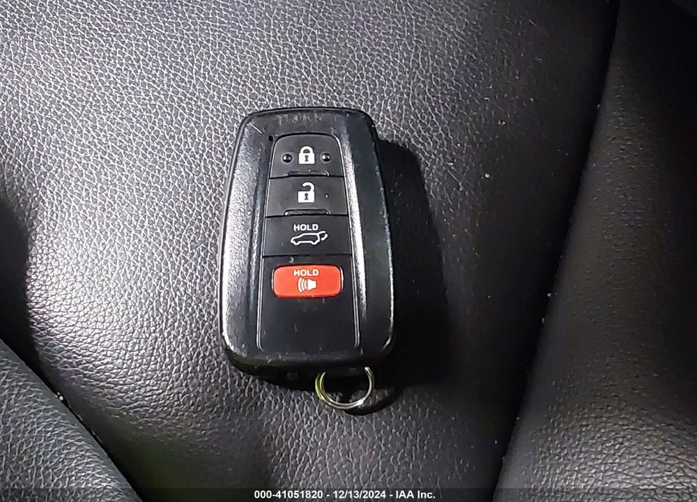 2021 TOYOTA HIGHLANDER XLE VIN: 5TDGZRBH7MS557986