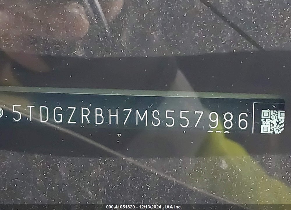 2021 TOYOTA HIGHLANDER XLE VIN: 5TDGZRBH7MS557986