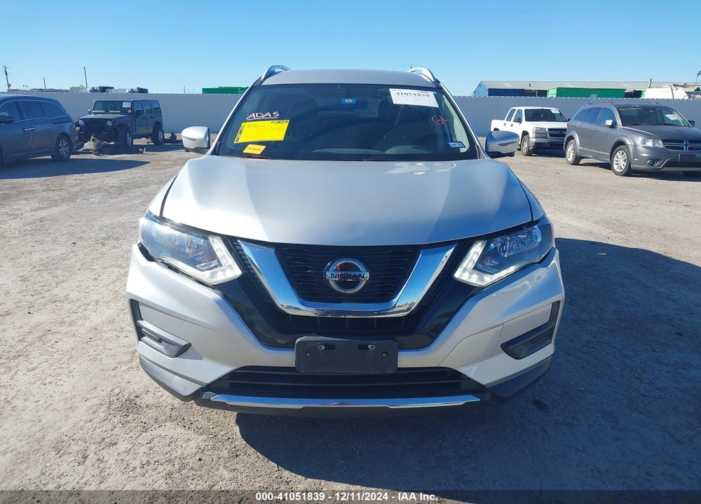 2018 NISSAN ROGUE SV VIN: JN8AT2MT4JW469753