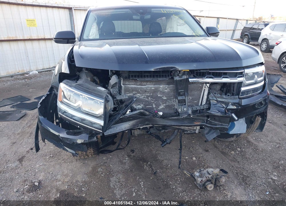 2019 VOLKSWAGEN ATLAS 3.6L V6 SE W/TECHNOLOGY R-LINE VIN: 1V2XR2CA4KC622850